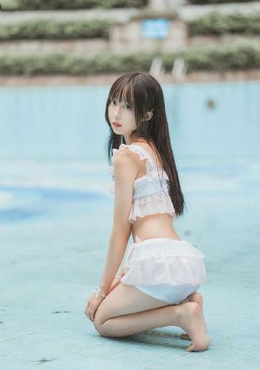 与岳住宾馆伦了中文字幕_HD免费播放