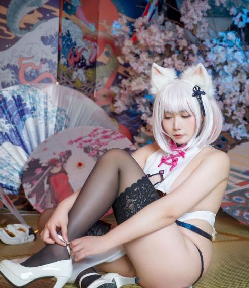波多野结衣紧身裙丝袜av_超清天堂在线