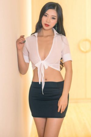 我女朋友的叔叔要我给他打电话_日韩资源完整版BD高清中字