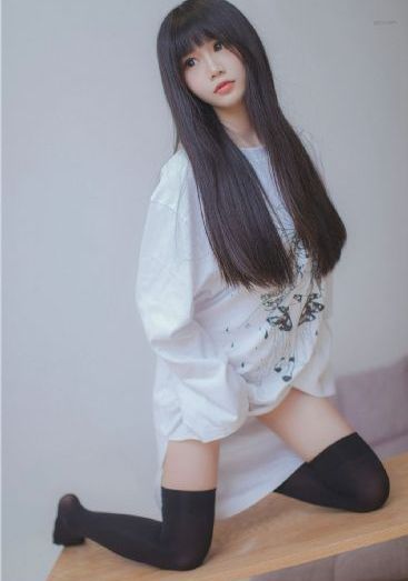 13小箩利洗澡无码视频APP_中英字幕1080