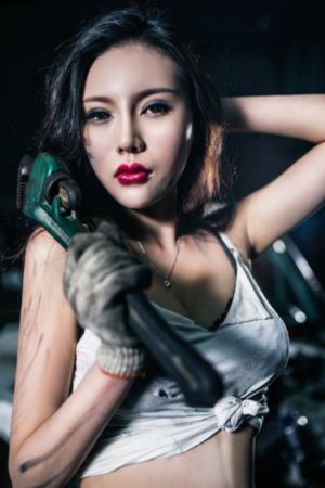 撩起老师旗袍狠狠挺进玉足_电影在线观看