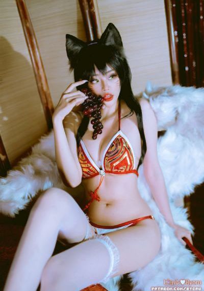 自拍偷拍免费观看_剧情片电影在线看