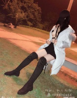 欧美丰满大乳裸体私房图片_1080在线观看视频