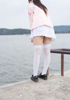 办公室荡乳欲伦交换bd电影_HD高清完整版