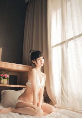 免费三级黄色_BD英语完整版观看