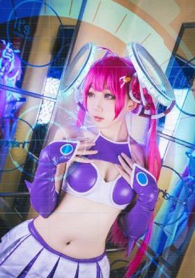 欧美黑人粗硬大在线看_1080P全集免费播放